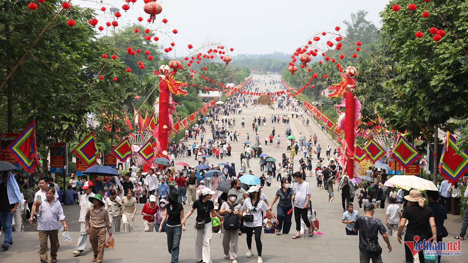 w hanh huong dh 4 1656.jpg