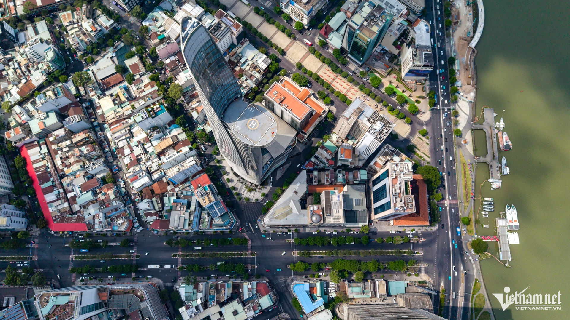 W-thủ thiêm TPHCM   Nguyễn Huế 39.jpg