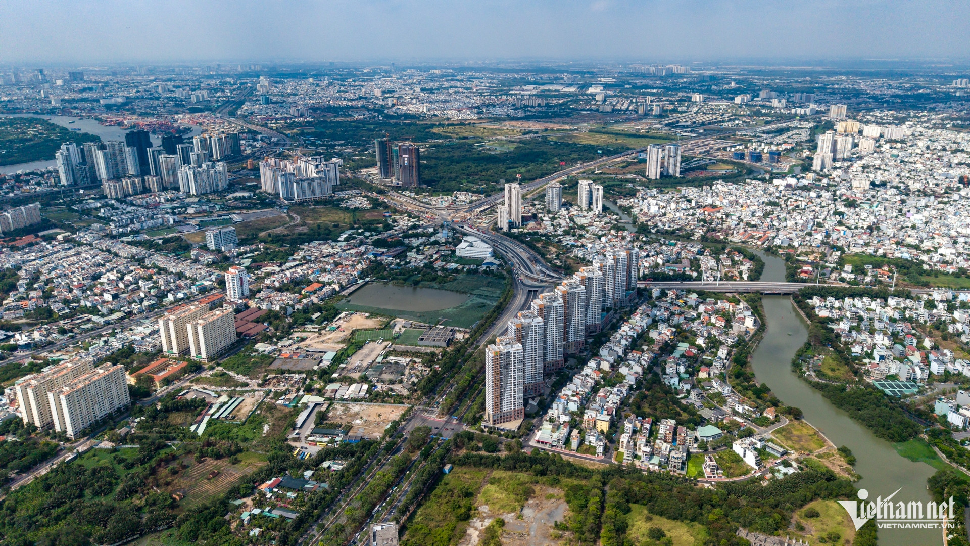 W-thủ thiêm TPHCM   Nguyễn Huế 44.jpg