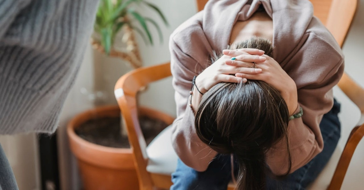 Bạn trai khiếm thị đòi chia đất ra riêng ngay sau cưới, tôi bị nghi đào mỏ