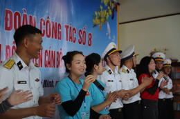 co huyen.png