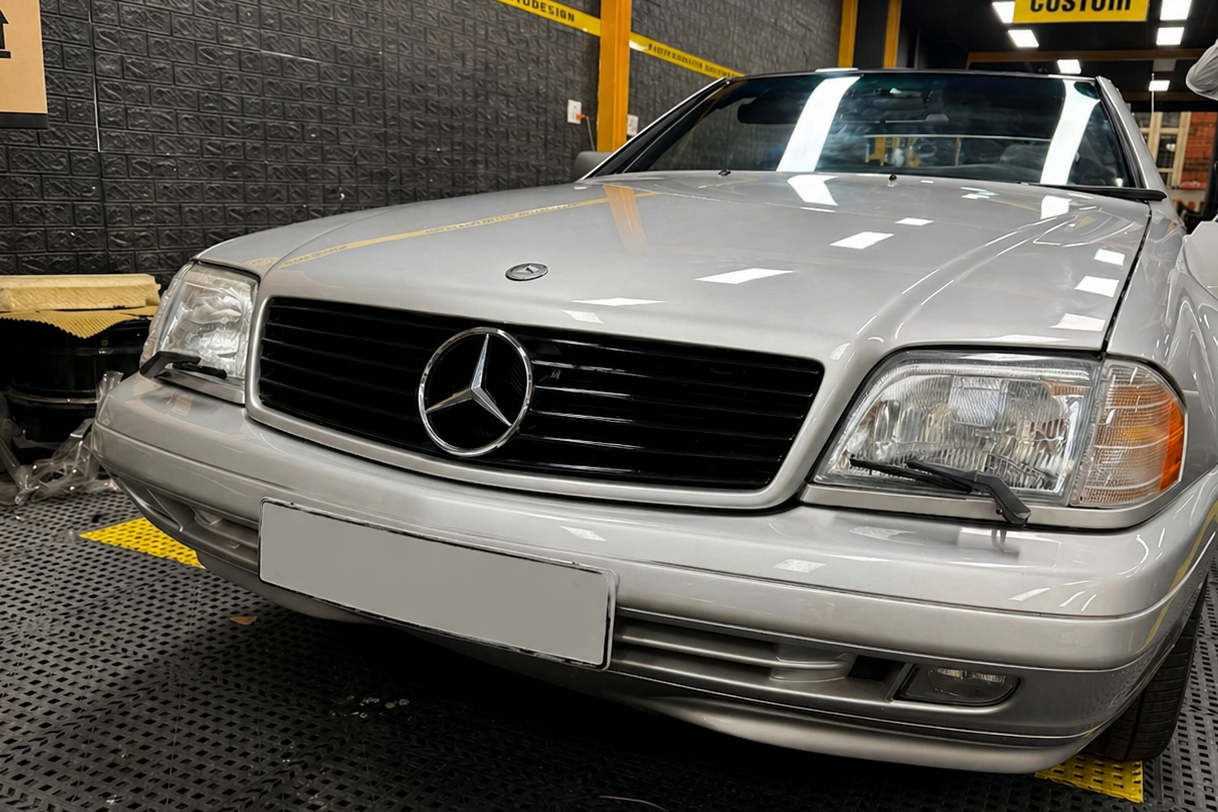 Hàng hiếm Mercedes-Benz R129 tại Việt Nam, xe 30 năm tuổi giá đắt hơn siêu xe