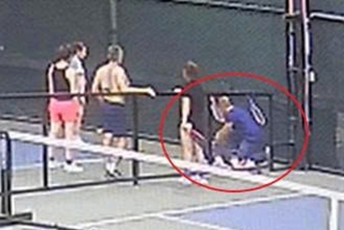 Người đàn ông ngưng tim khi chơi pickleball, bác sĩ gần đó cấp tốc giành sự sống