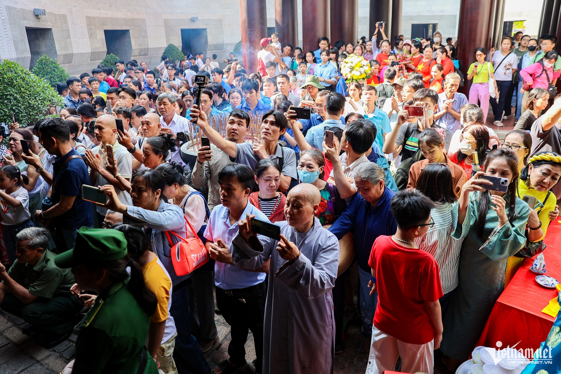 W-giỗ tổ đền hùng TPHCM 29.jpg