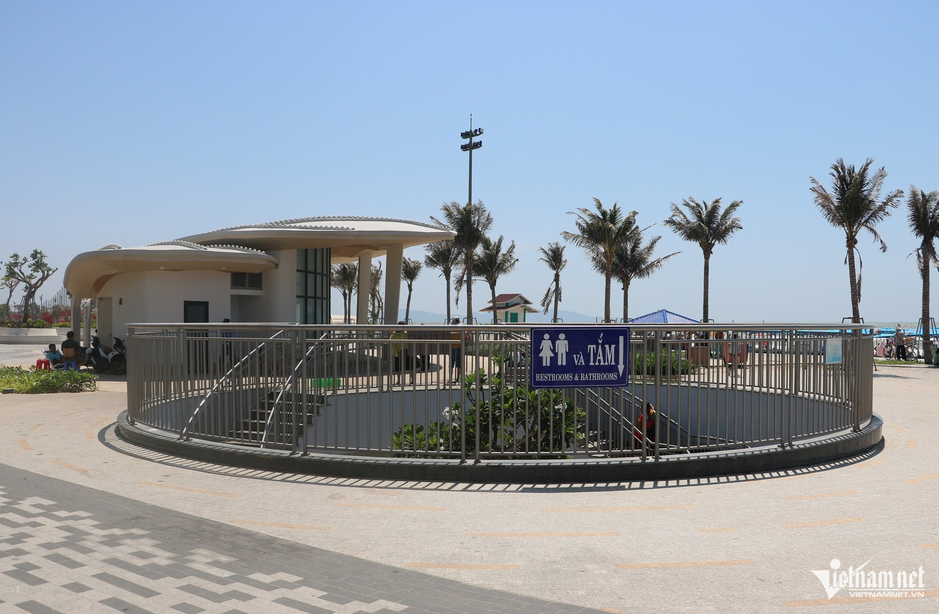 W-Nhiều hàng quán ở Vũng Tàu cho du khách dùng WC miễn phí dịp lễ 30.4, 1.5.3.JPG.jpg