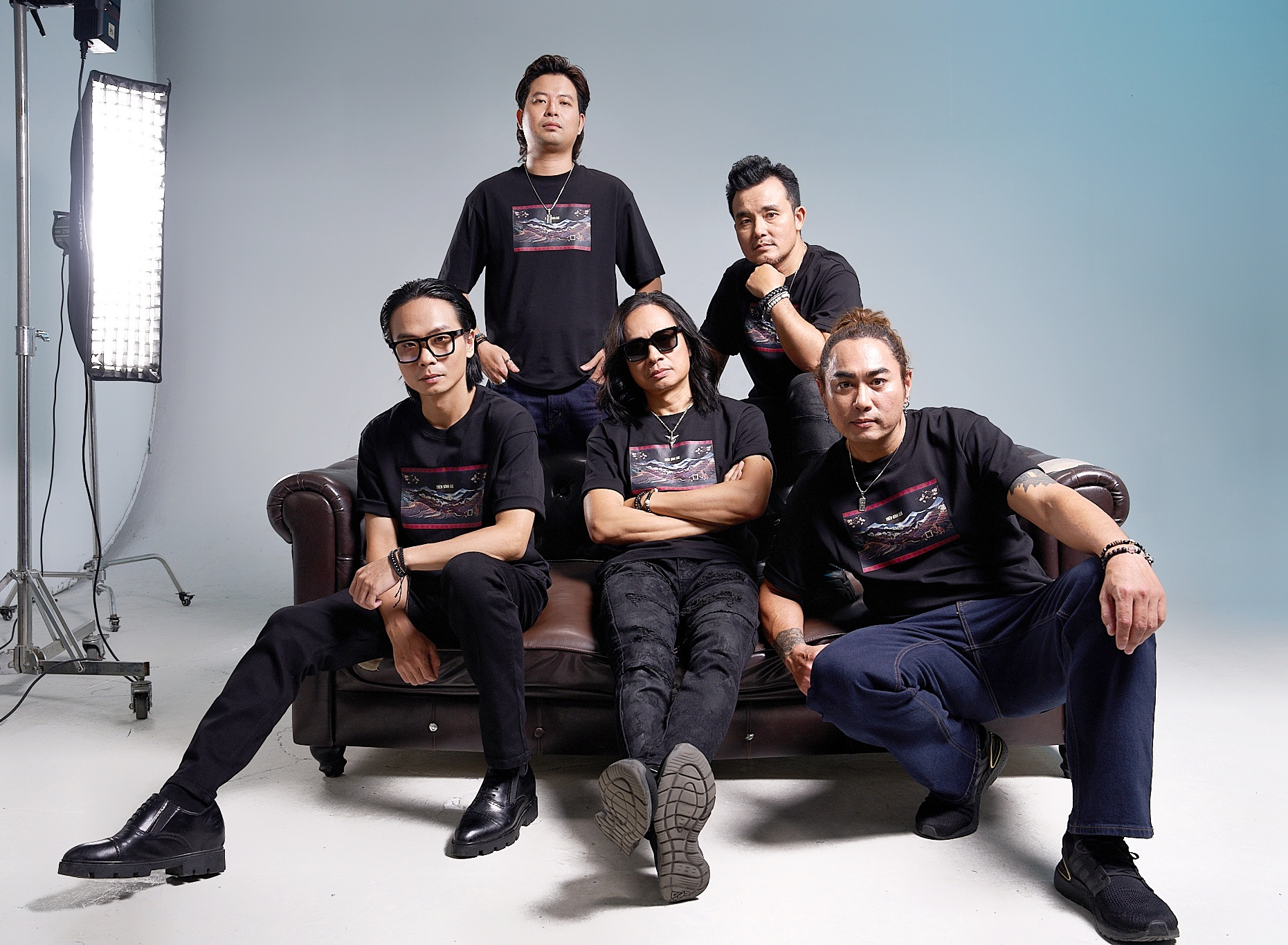 23.4 BỨC TƯỜNG0887.jpg