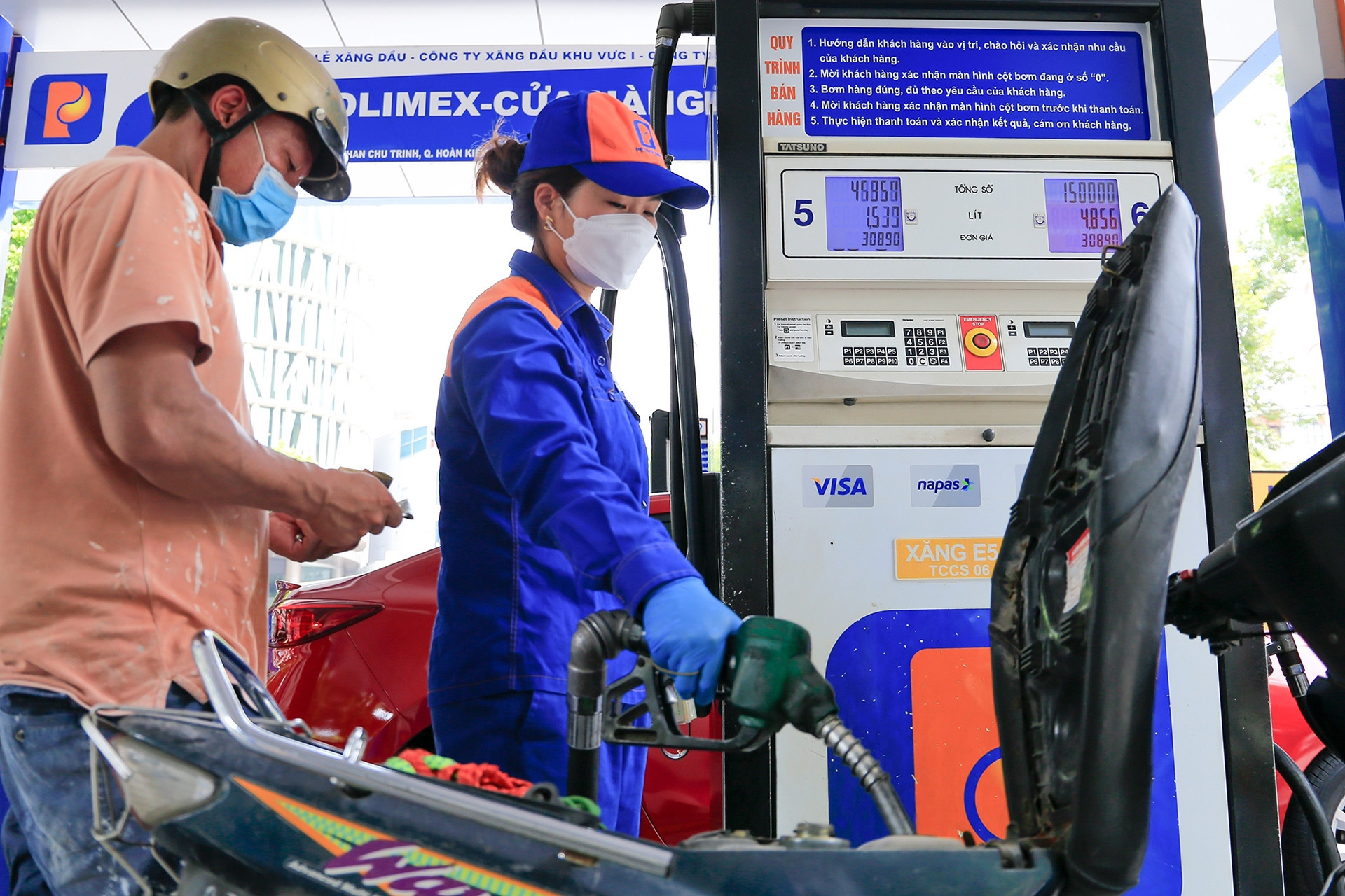 Giá xăng dầu hôm nay 27/4: Dầu thế giới tăng nhanh, trong nước giá thấp