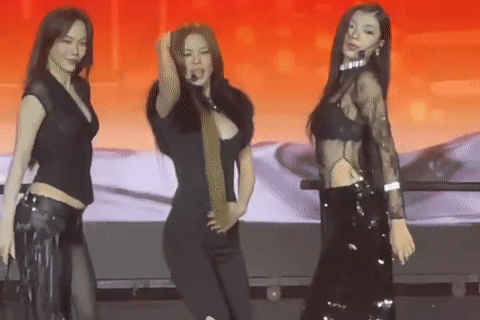  Bùi Lan Hương nhảy sexy bên Minh Hằng, Phạm Quỳnh Anh 