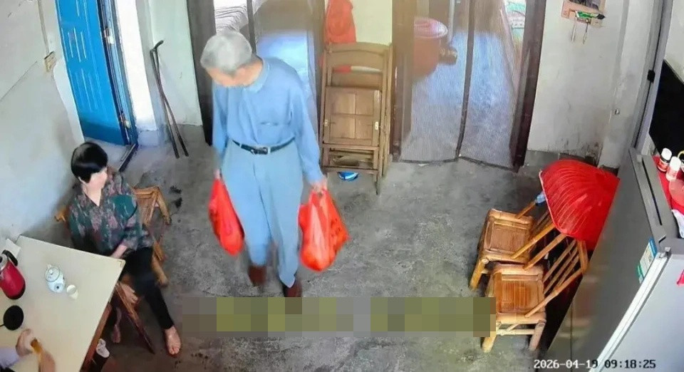 chu tro tot bung anh.jpg