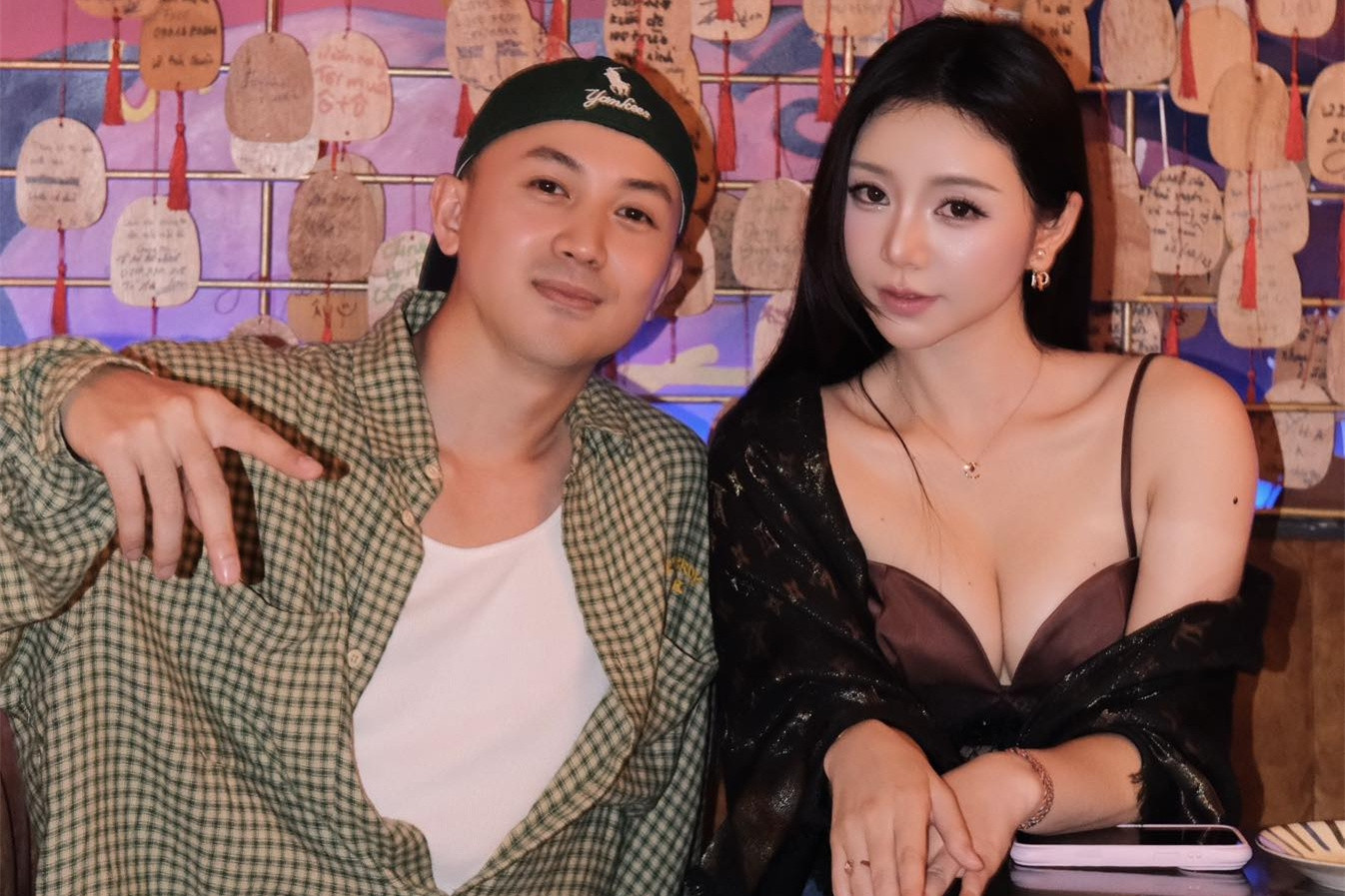 Diễn viên Quỳnh Kool nóng bỏng bên Hoàng Anh Vũ, Bảo Thy khoe cơ bụng khó tin