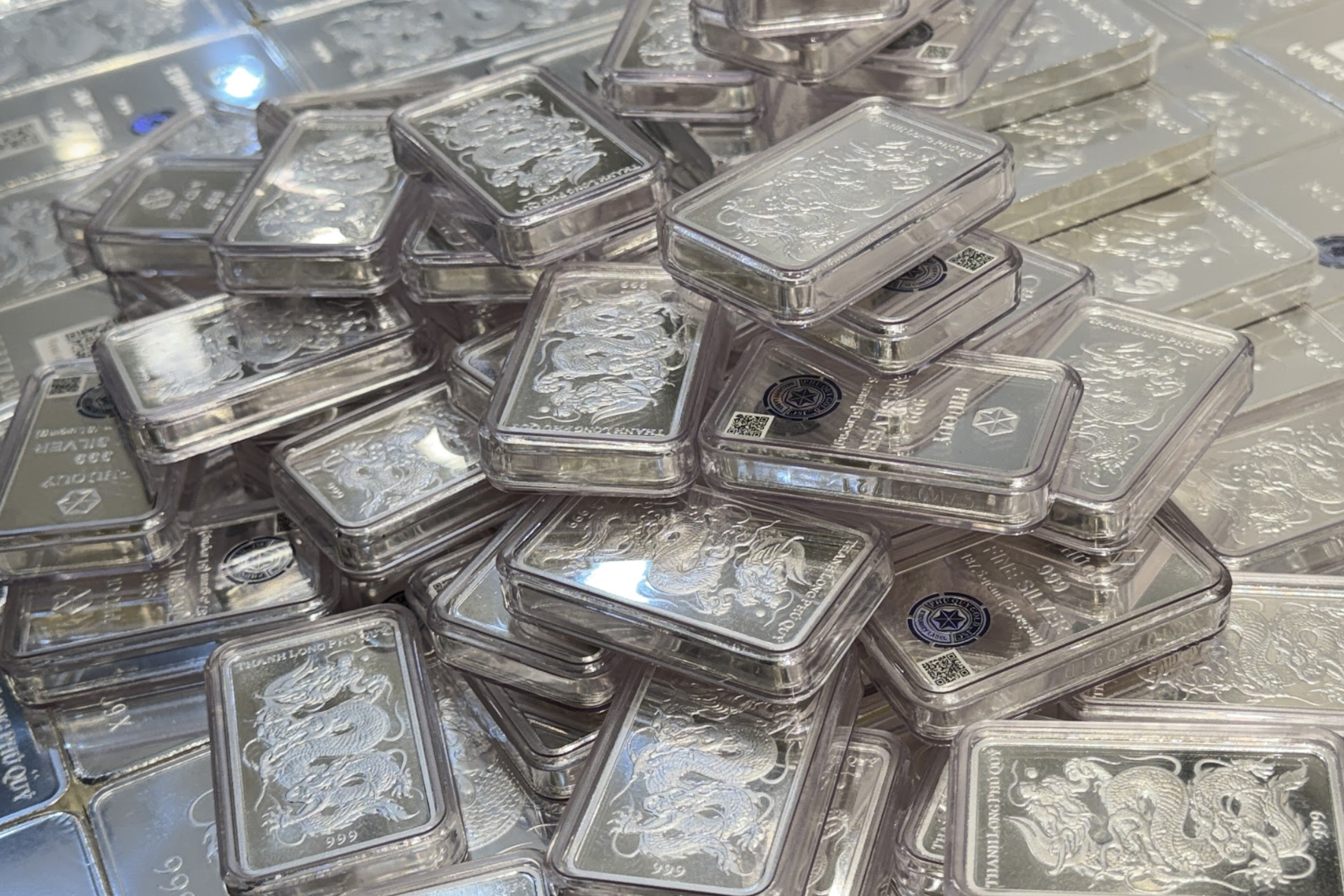  Giá bạc hôm nay 27/4/2026 ‘bốc hơi’ 4-5 triệu đồng/kg, dự báo thêm đợt giảm mạnh 