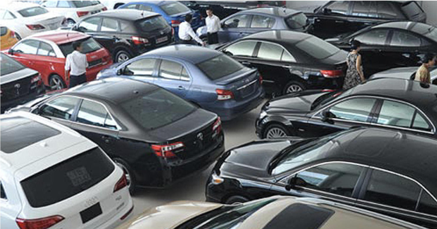 Khi mua ô tô cũ nên quan tâm giá rẻ, thương hiệu hay lịch sử bảo dưỡng?