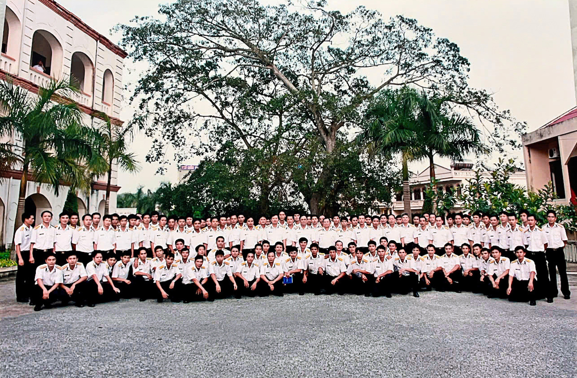 Kíp tàu ngầm số 01 tập trung tại Đoàn An điều dưỡng 22 Hạ Long.JPG