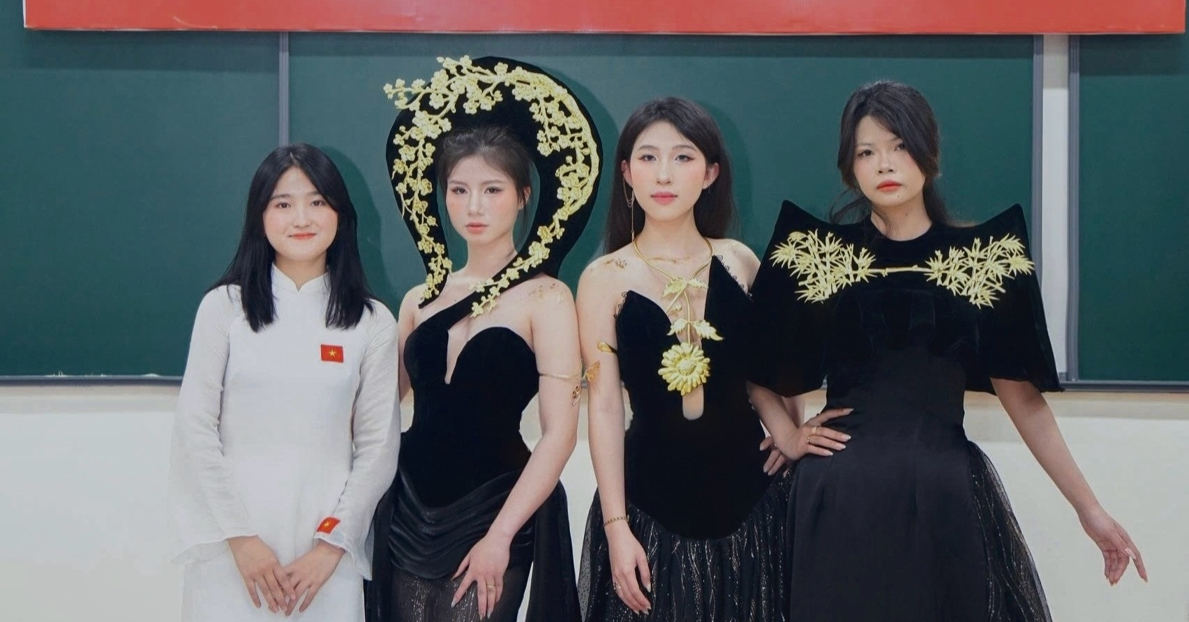 Nữ sinh Bách khoa đưa nghề truyền thống vào các bộ trang phục