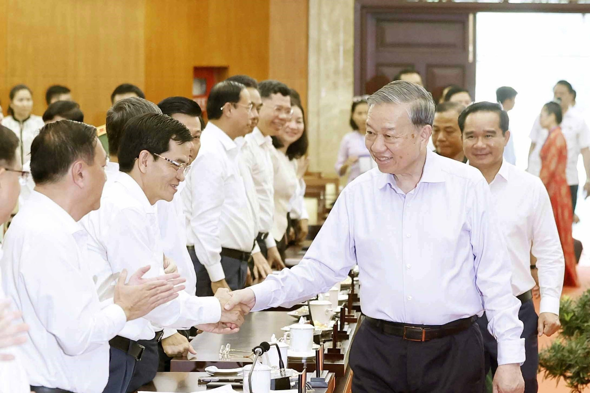 TPHCM phải đi đầu, biến các nghị quyết chiến lược thành thực tiễn sống động