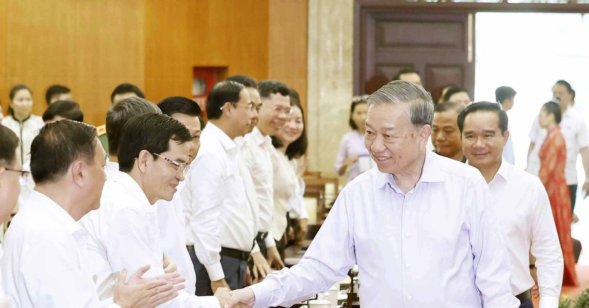 TPHCM phải đi đầu, biến các nghị quyết chiến lược thành thực tiễn sống động