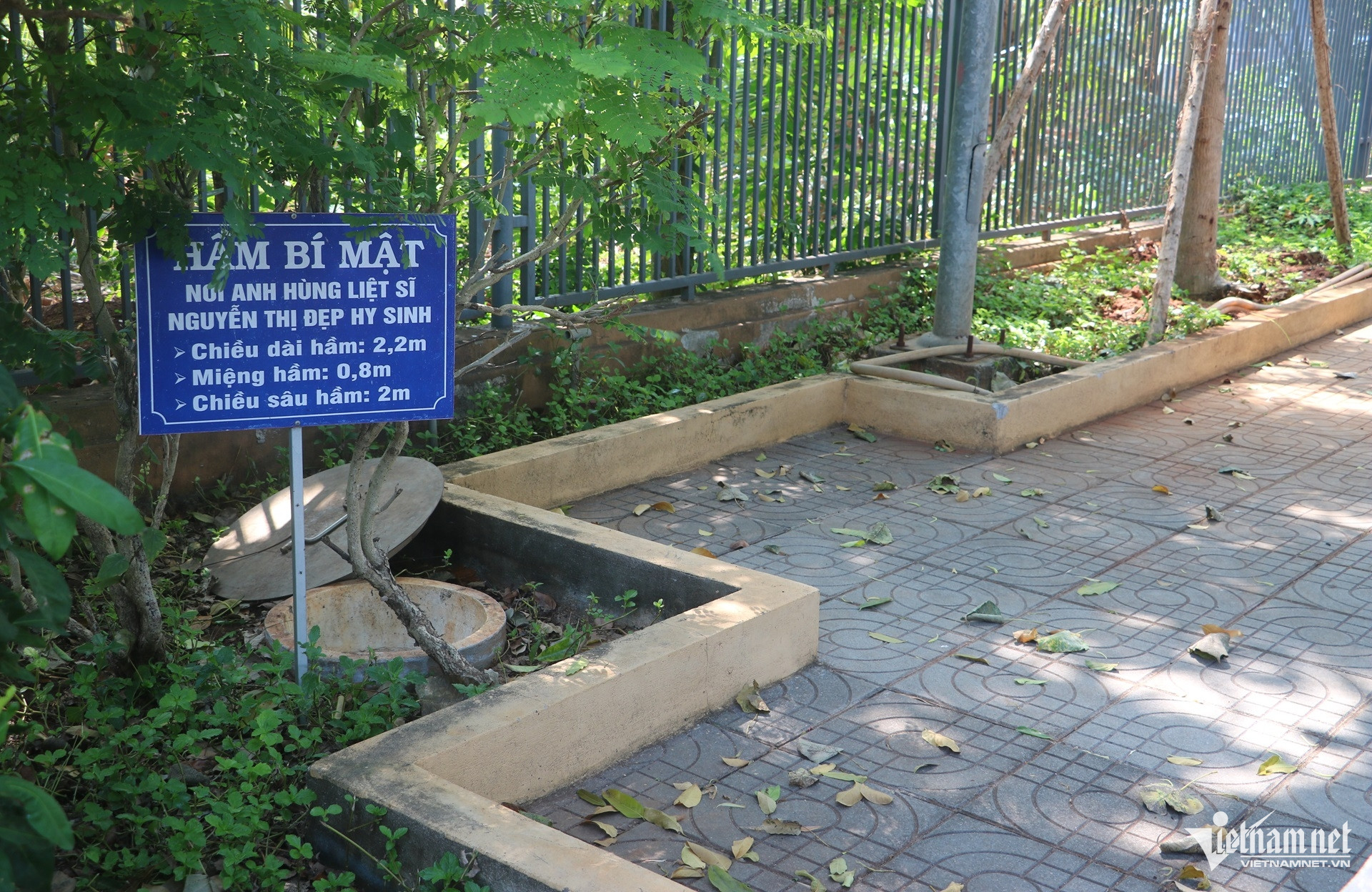 W-Căn hầm bí mật sâu 2m và chuyện ít người biết về nữ anh hùng Nguyễn Thị Đẹp.JPG.jpg