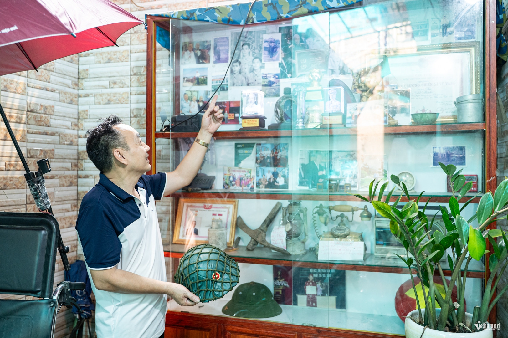 W-cựu chiến binh 99 tuổi.jpg