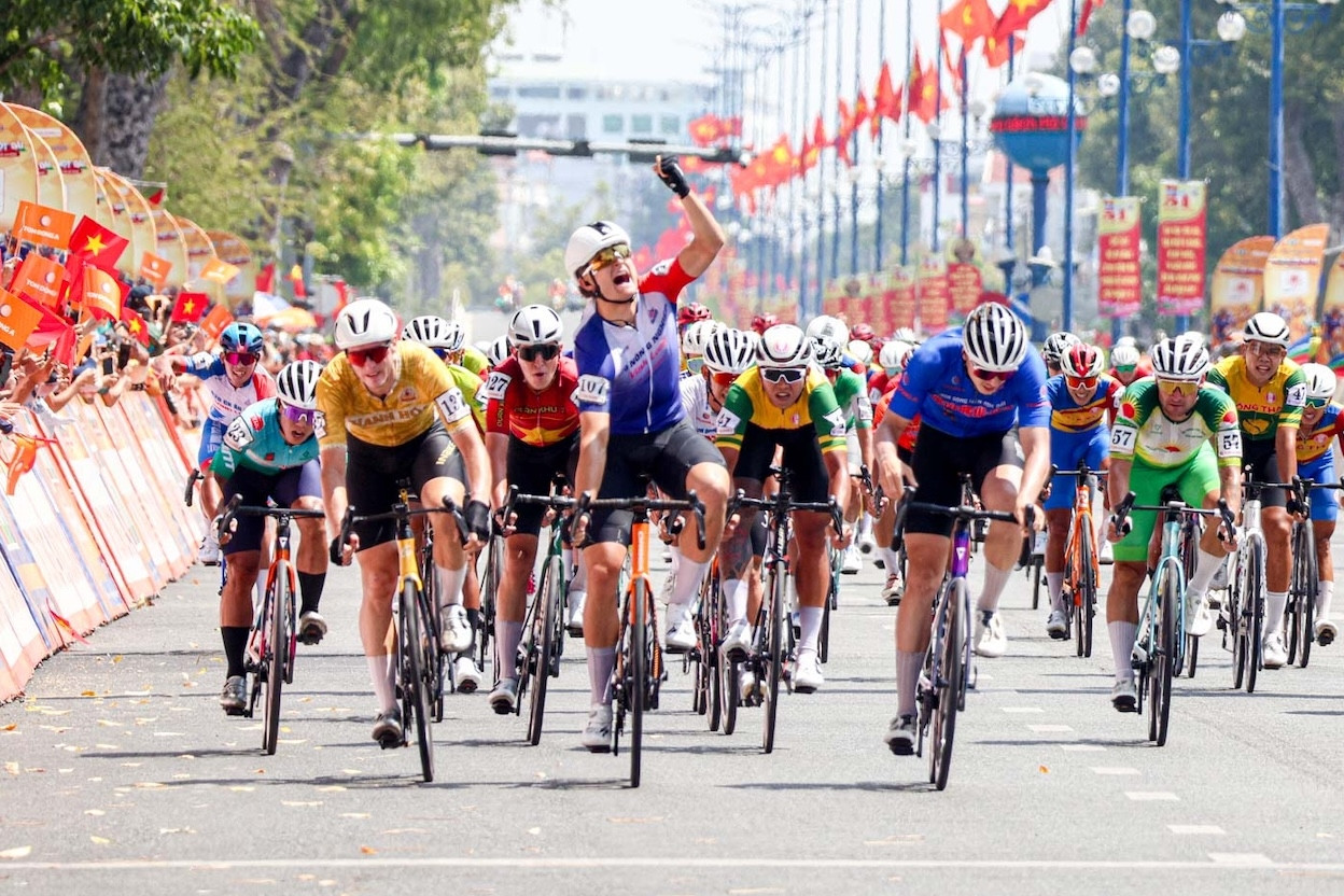  Giải xe đạp Cúp truyền hình TPHCM: Patterson thắng chặng ngoạn mục 