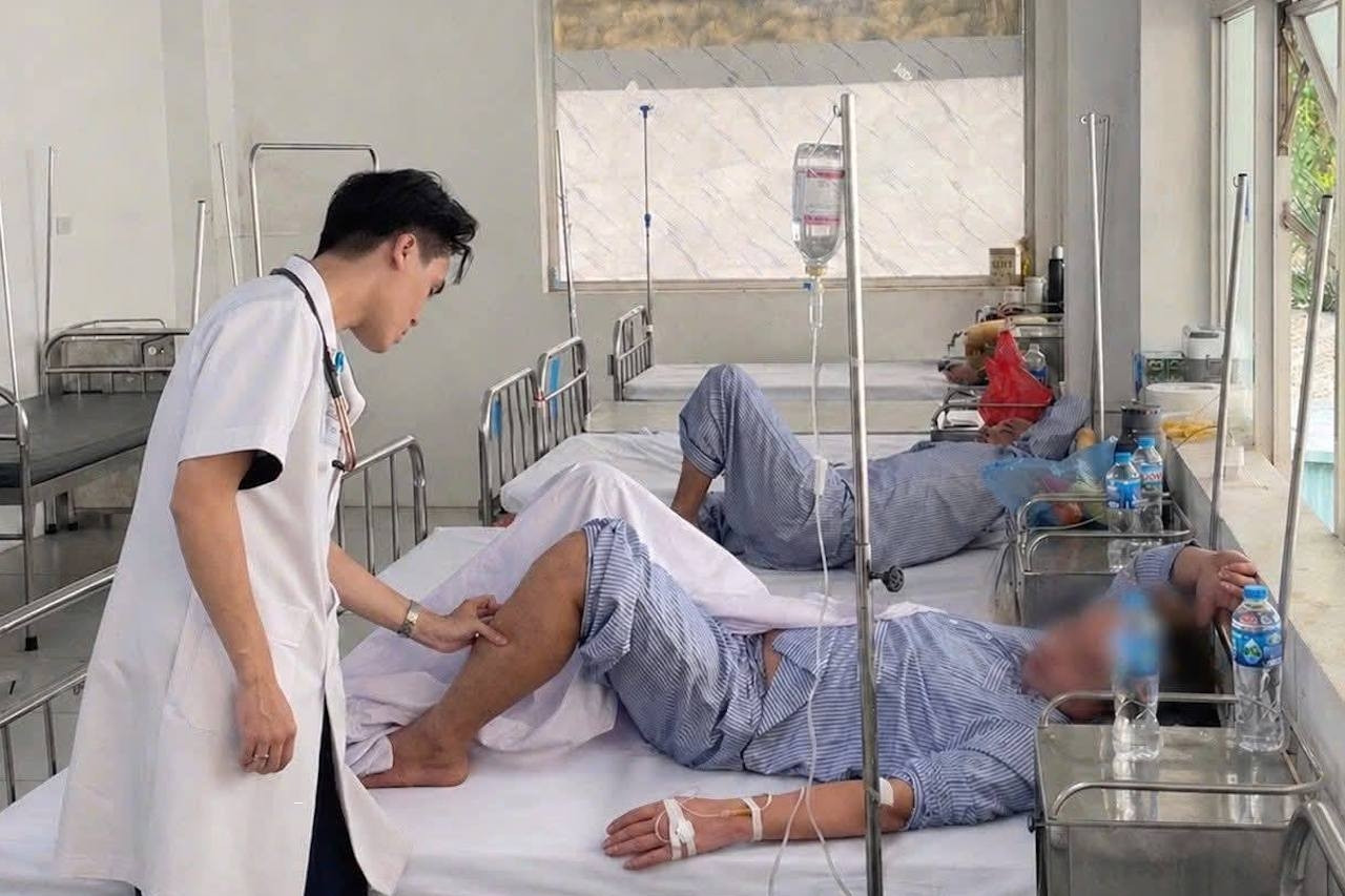 Người đàn ông 30 tuổi suýt hỏng thận chỉ vì thói quen nhiều người mắc