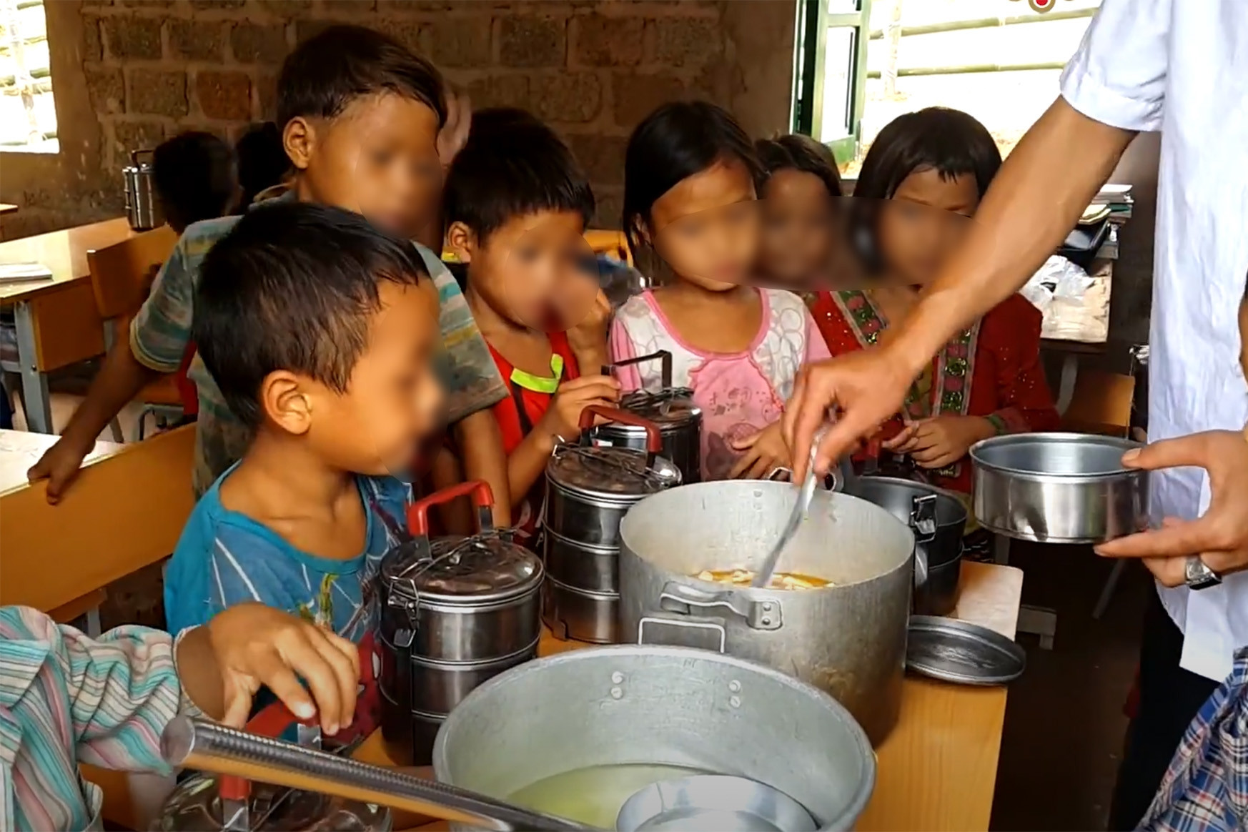 Ông Hoàng Hoa Trung lên tiếng sau thông báo của cơ quan điều tra về dự án 'Nuôi em'
