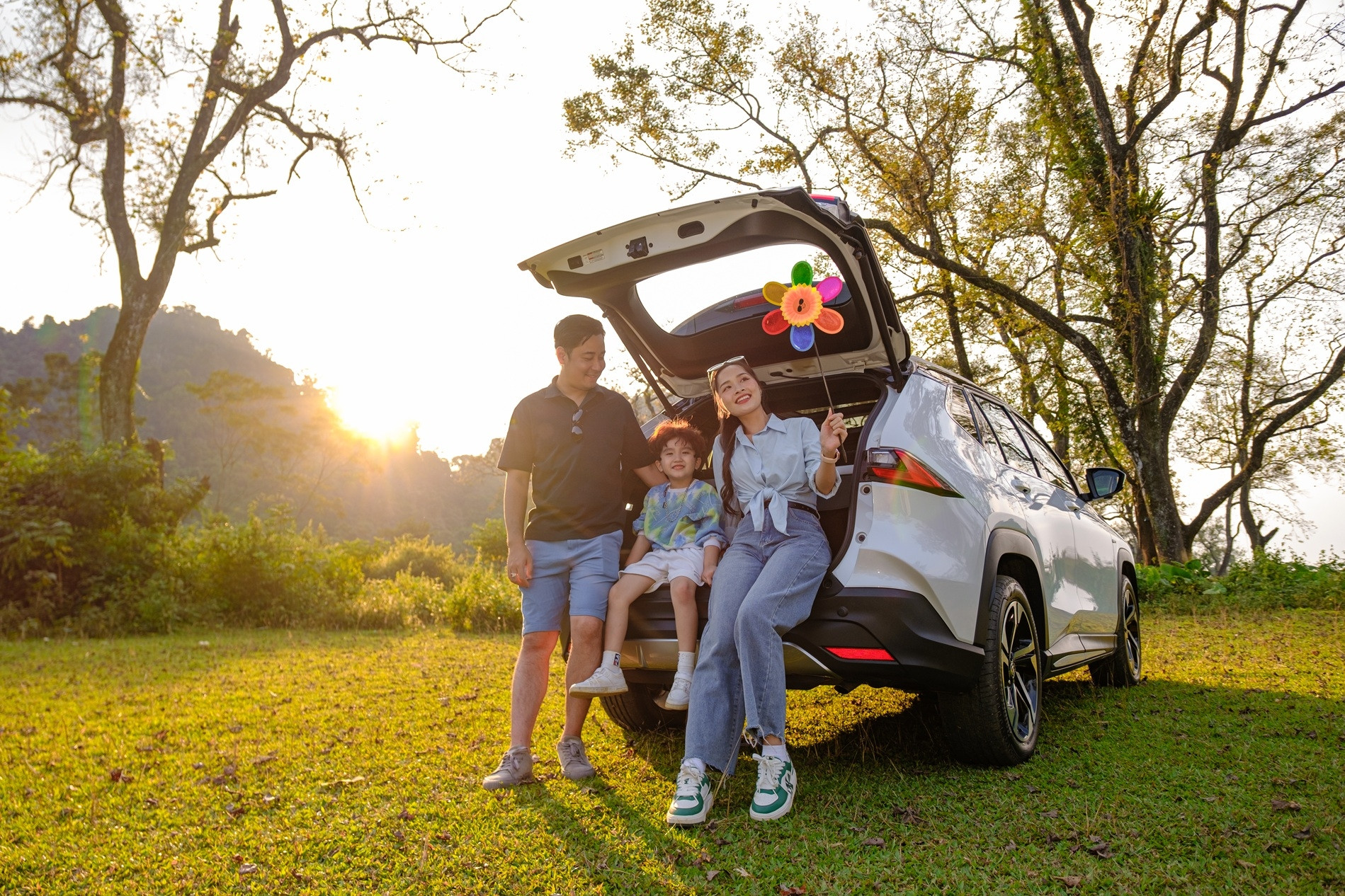 Phụ nữ hiện đại làm chủ vô lăng, mẫu xe nào vào tầm ngắm?