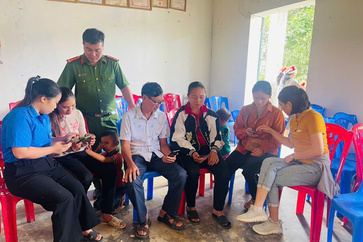 Thanh Hóa: Trang bị kỹ năng số để giảm nghèo thông tin bền vững