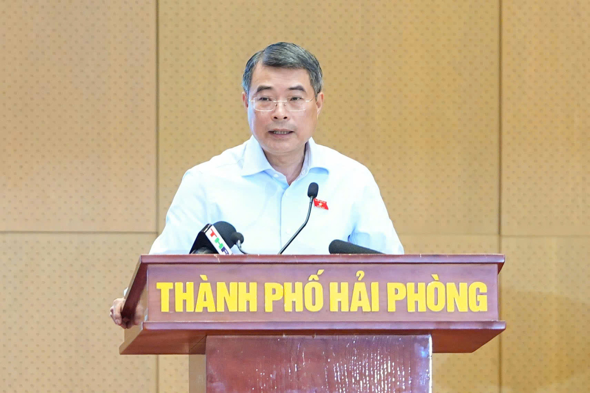 Thủ tướng hưng.jpeg