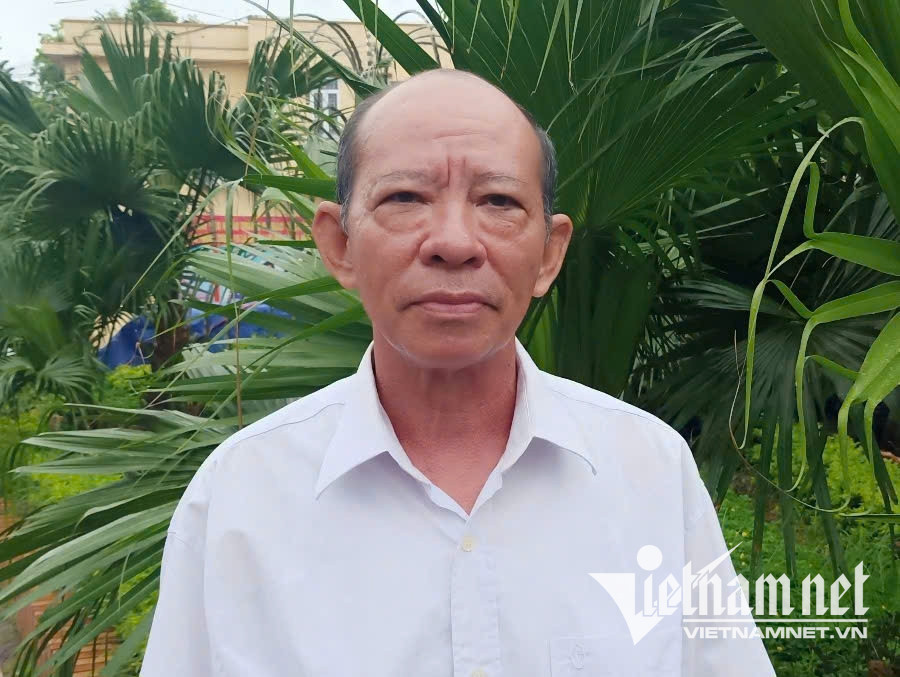 W-Dù đã ngoài 70 tuổi nhưng khi chia sẻ về vai trò Người có uy tín của mình, ánh mắt ông Hoàng Mít vẫn sáng lên đầy sự tận tâm và trách nhiệm.jpg