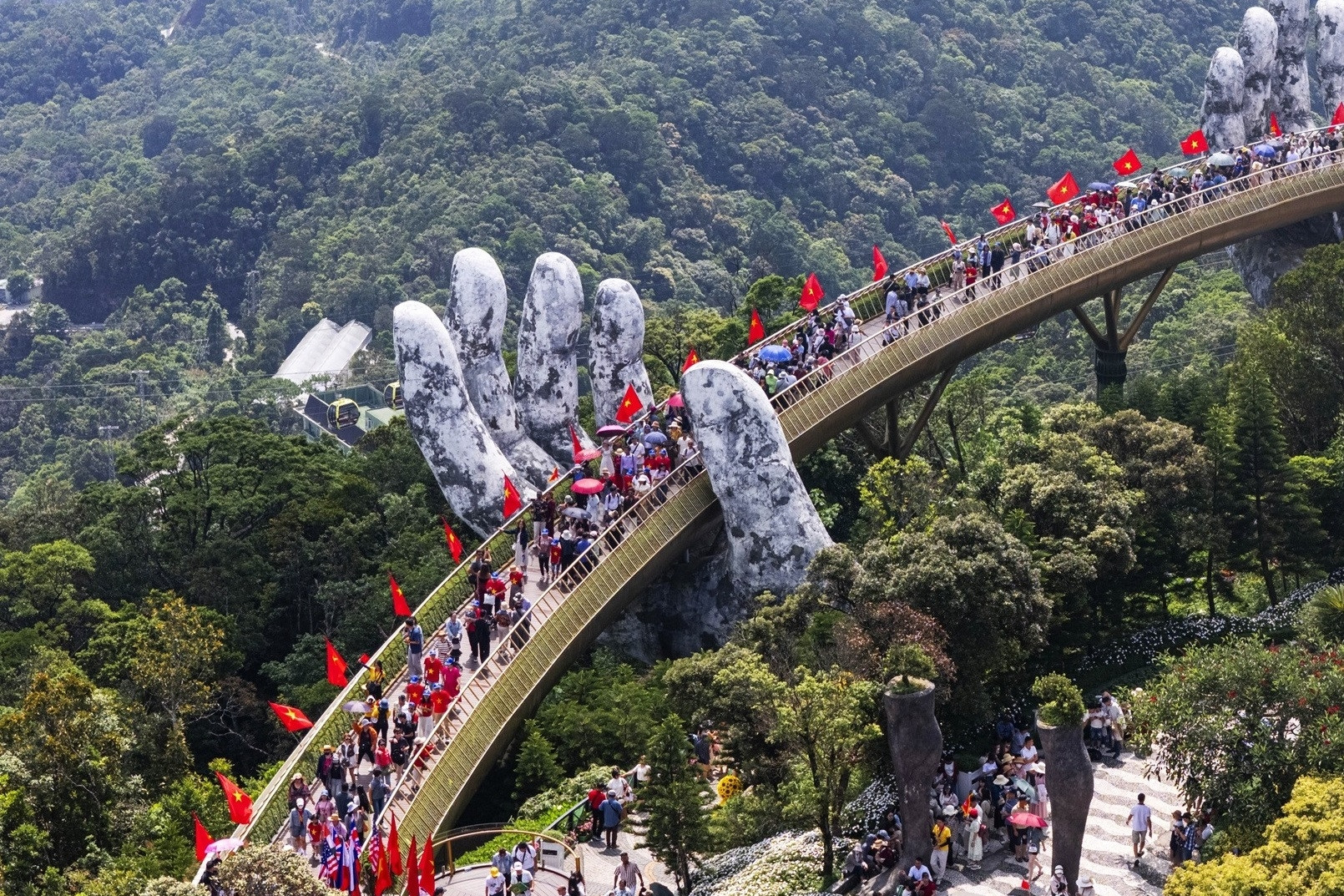 Công đoàn nghiên cứu hoán đổi lịch nghỉ, kéo dài dịp lễ Ngày Văn hóa 24/11