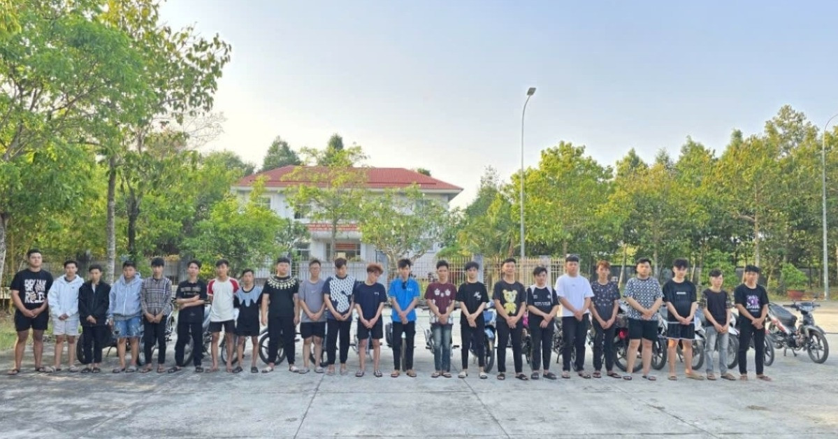 24 thanh thiếu niên tụ tập đua xe, 'đại náo' xuyên tỉnh bị khởi tố