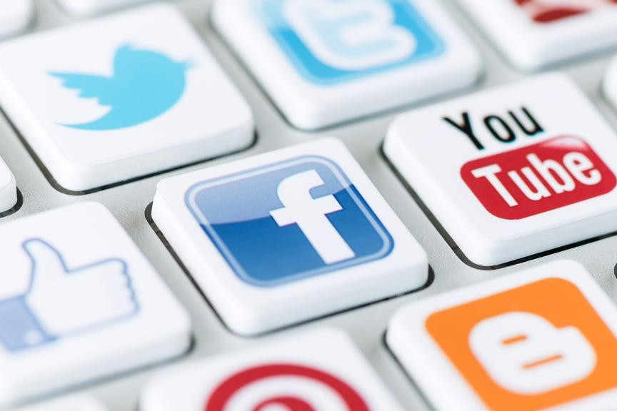 Australia dọa đánh thuế với Meta, Google, TikTok nếu không trả tiền cho báo chí