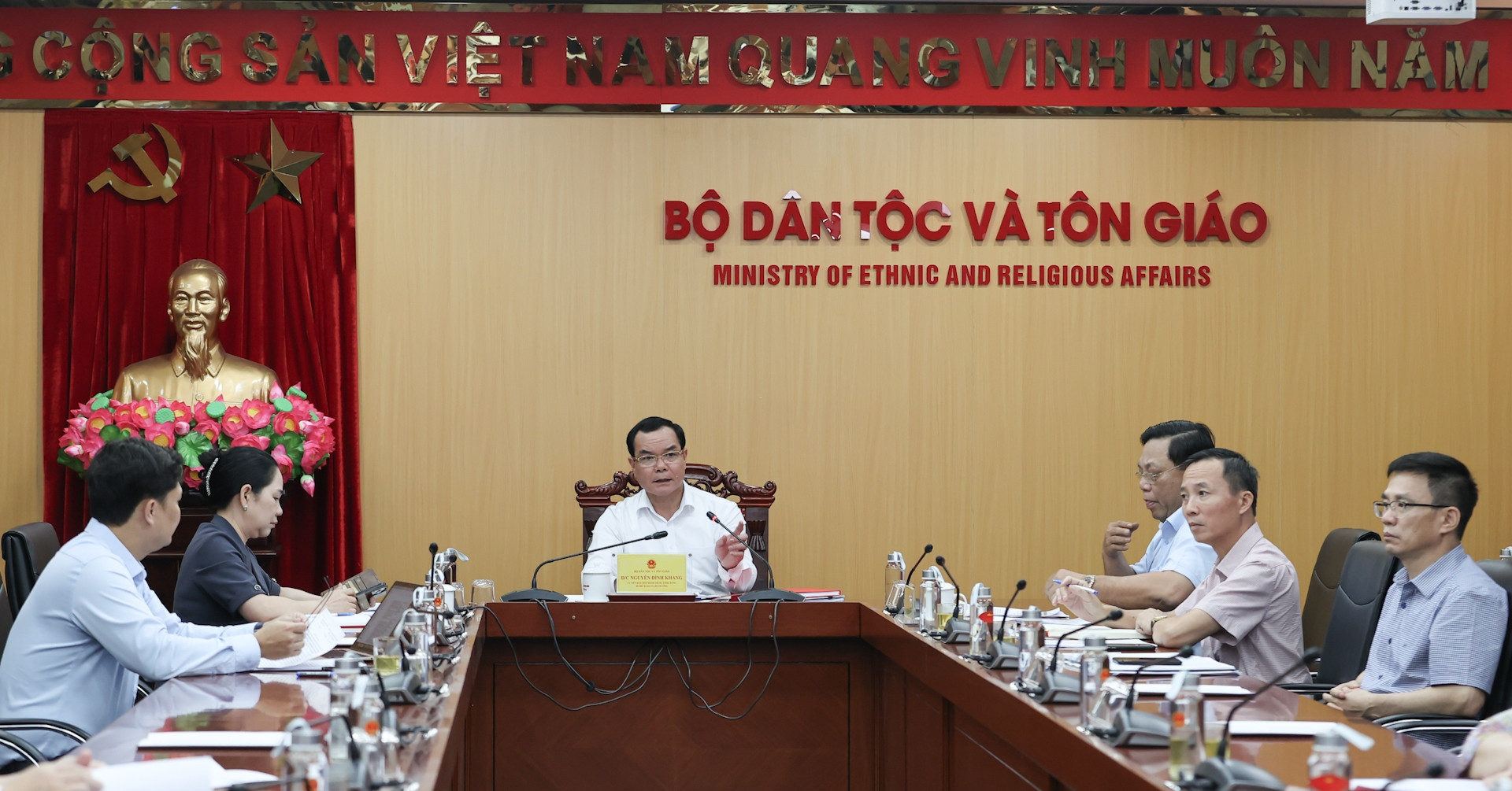 Bộ DT&TG  đứng trong 5 Bộ hoàn thành sớm nhất các thủ tục kết nối CSDL quốc gia