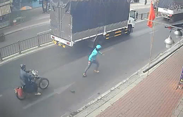 cuop giat tiem vang 1.png