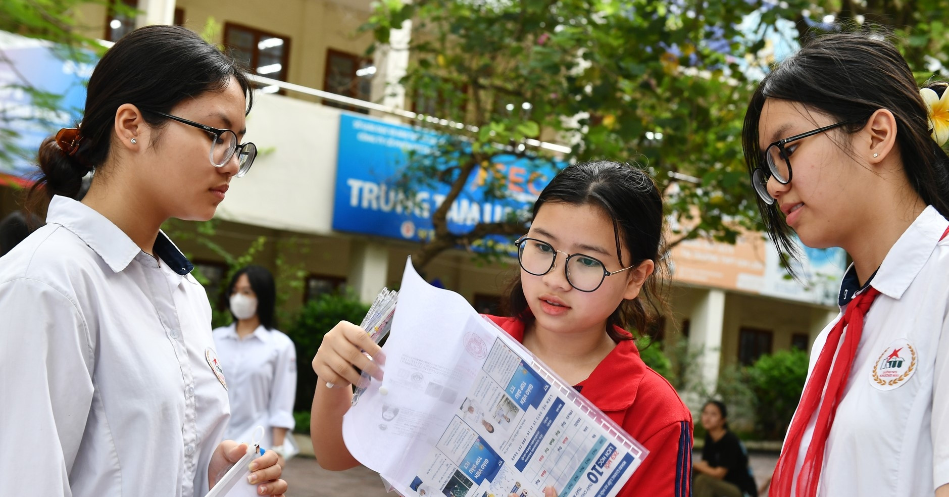 Đề khảo sát chất lượng vào lớp 10 môn Toán của phường Hà Đông, Hà Nội năm 2026