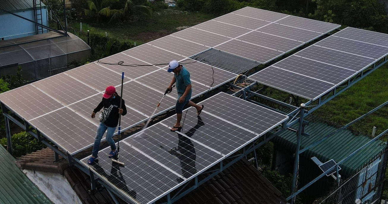 Thúc đẩy điện mặt trời mái nhà, rút ngắn thủ tục còn 8 ngày