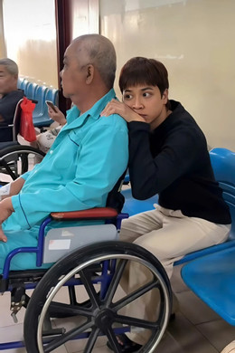 https://static-images.vnncdn.net/vps_images_publish/000001/000003/2026/4/29/huynh-nhut-002-2932.jpg