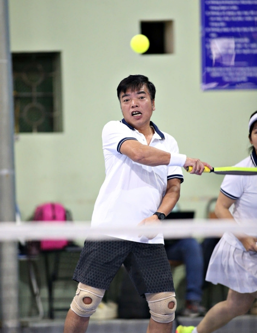 https://static-images.vnncdn.net/vps_images_publish/000001/000003/2026/4/29/khoi-tranh-giai-pickleball-ky-niem-80-nam-ngay-truyen-thong-cong-tac-dan-toc-711.jpg