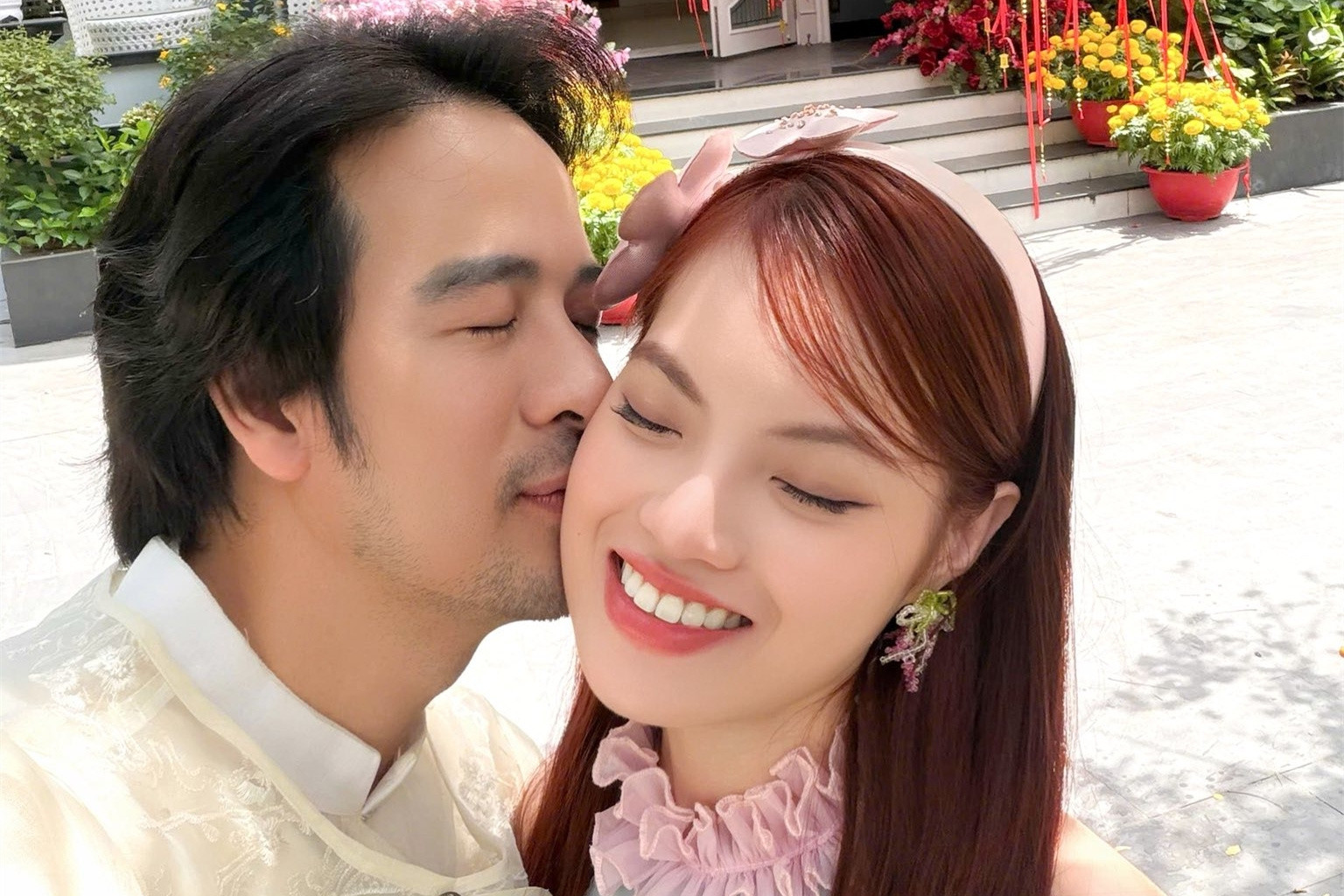 Nam diễn viên ở nhà 12 tỷ, lấy vợ bác sĩ kém 16 tuổi nhưng chưa vội sinh con