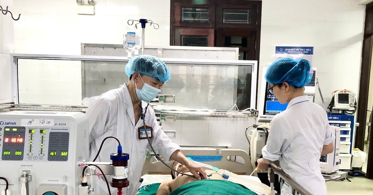 Người đàn ông bị rắn cạp nia cắn lúc đang câu cá, diễn biến xấu chỉ sau 30 phút