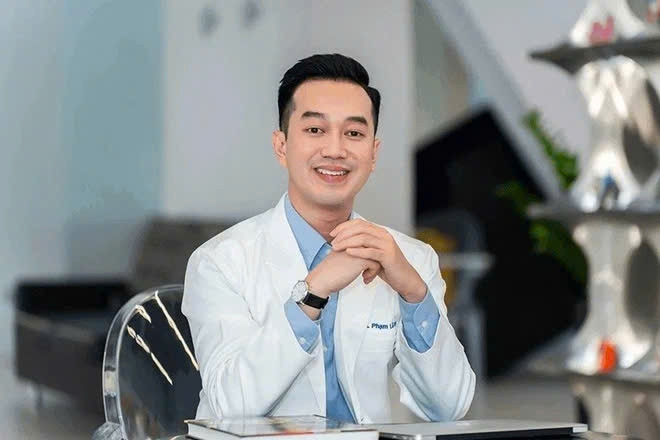 Từ bỏ lời mời ở Hàn Quốc, Mỹ, bác sĩ trẻ về nước chọn 'lối đi riêng'