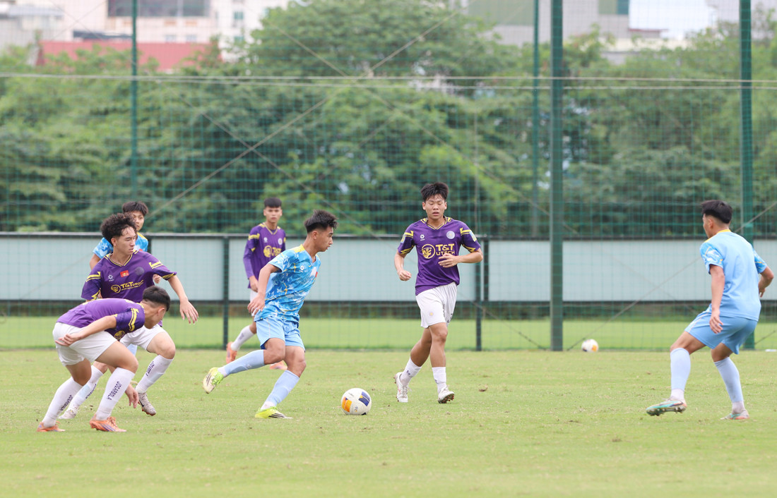 u17 viet nam 1.jpg