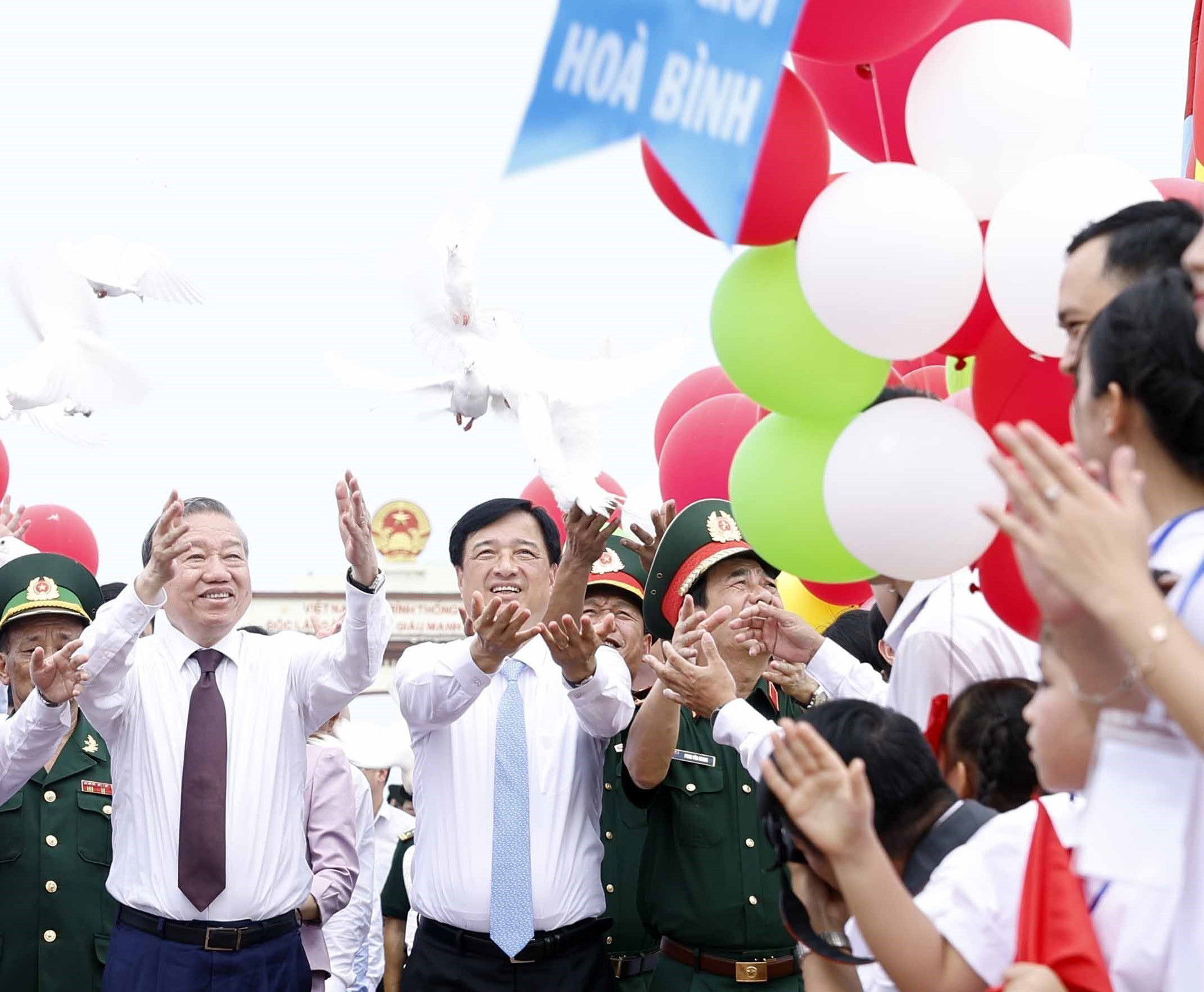 vnapotaltongbithuchutichnuocdulethuongcothongnhatnonsong8732102 1777437956491750091237.jpg