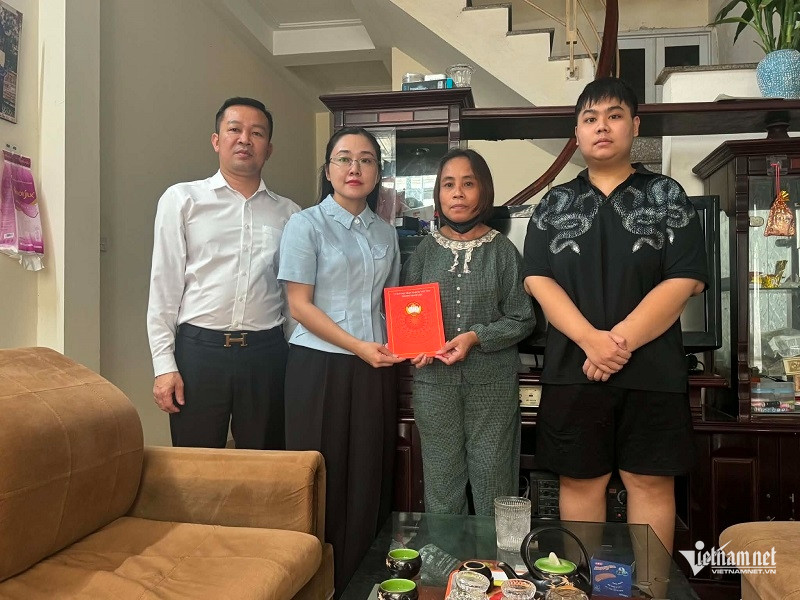 W-8bac55ff cb77 4e7f a832 cd1b61b238b2.jpg