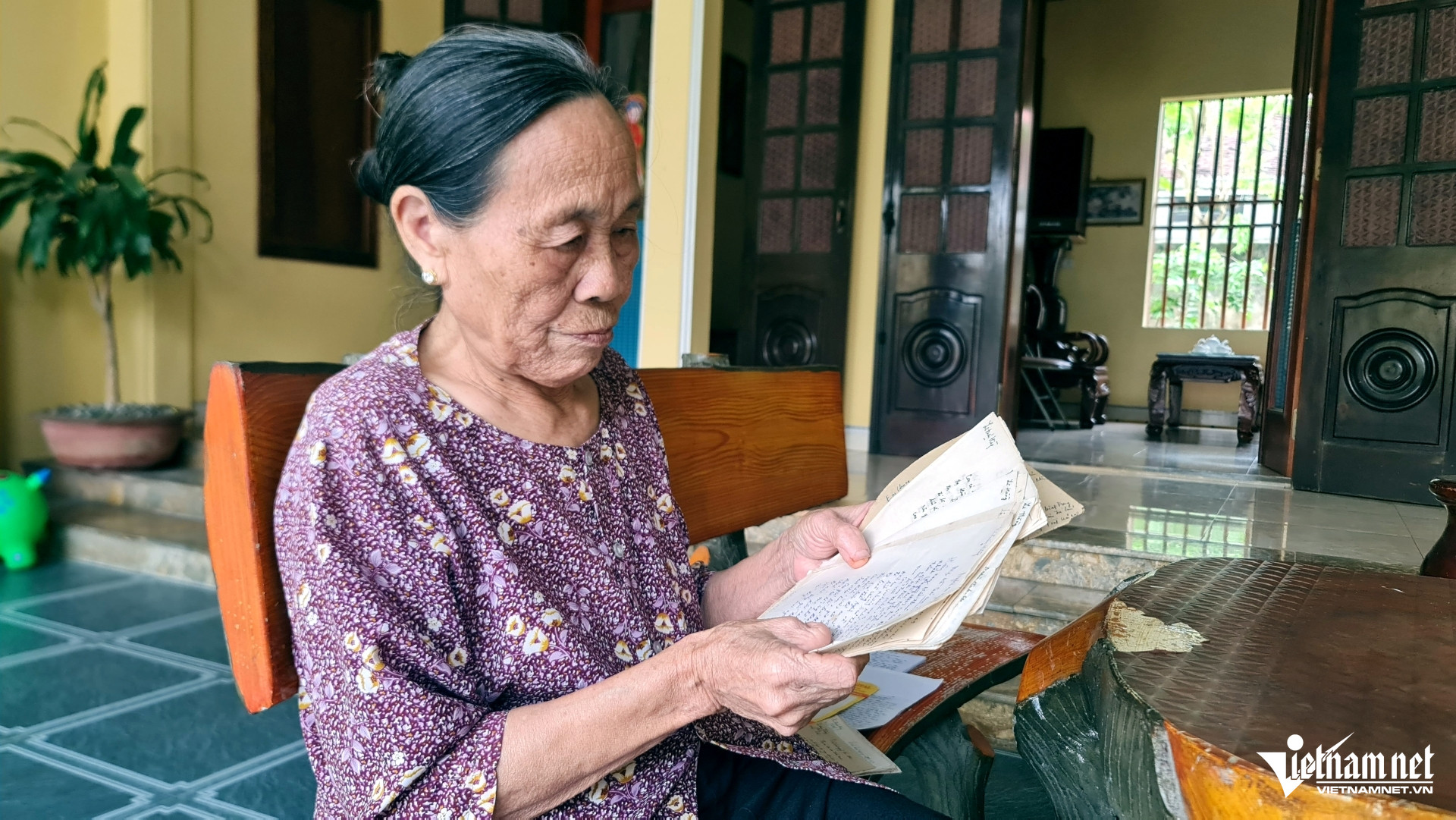 W-a1Xúc động lá thư.jpg