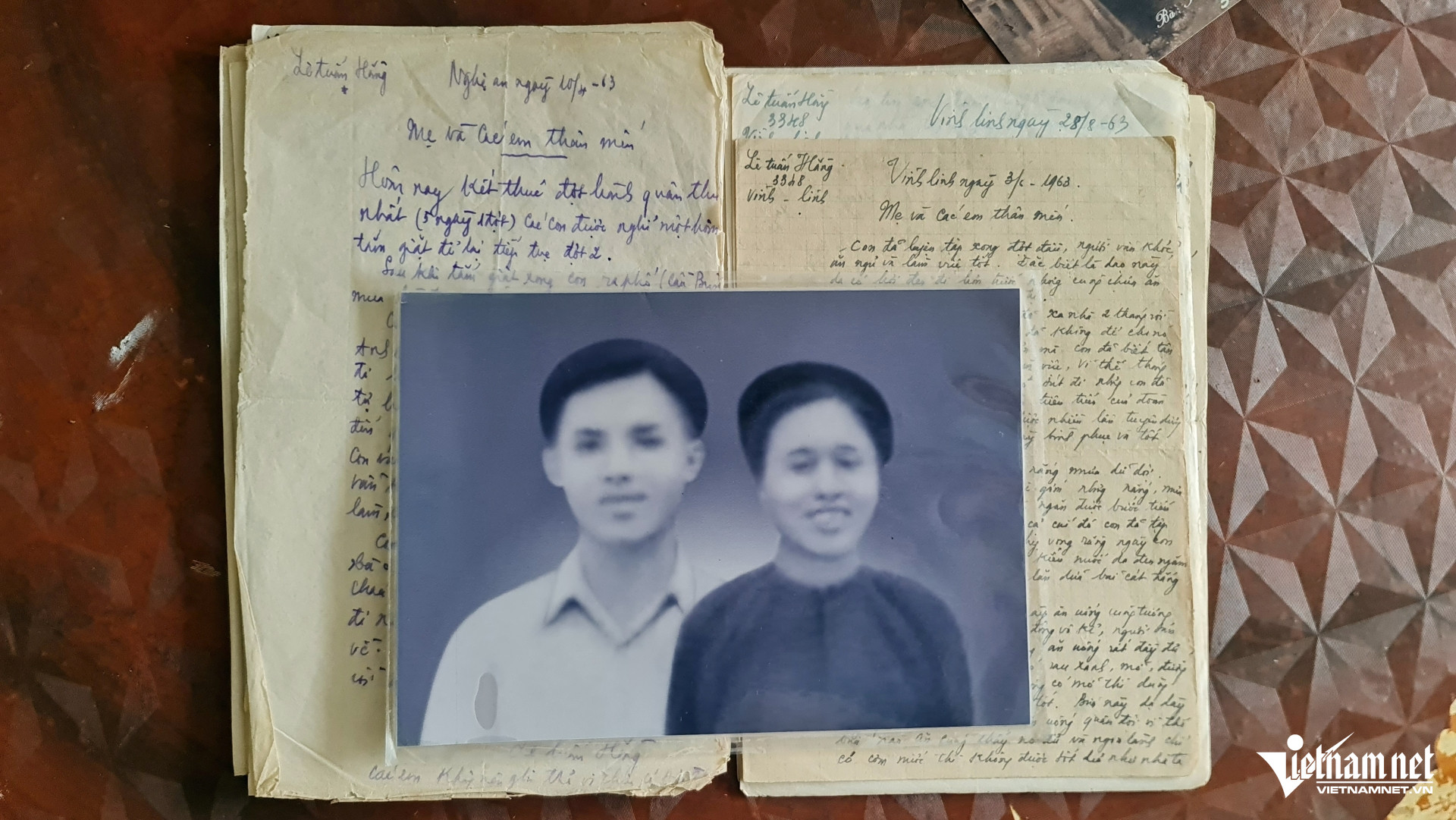 W-a2Xúc động lá thư.jpg