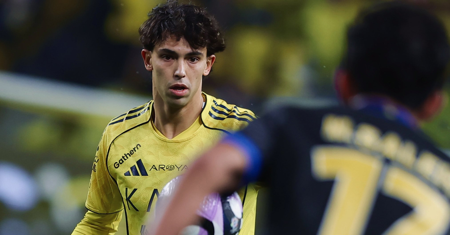 Tin tức về chuyển nhượng 3/4: MU đón Joao Felix, Arsenal lấy Olmo