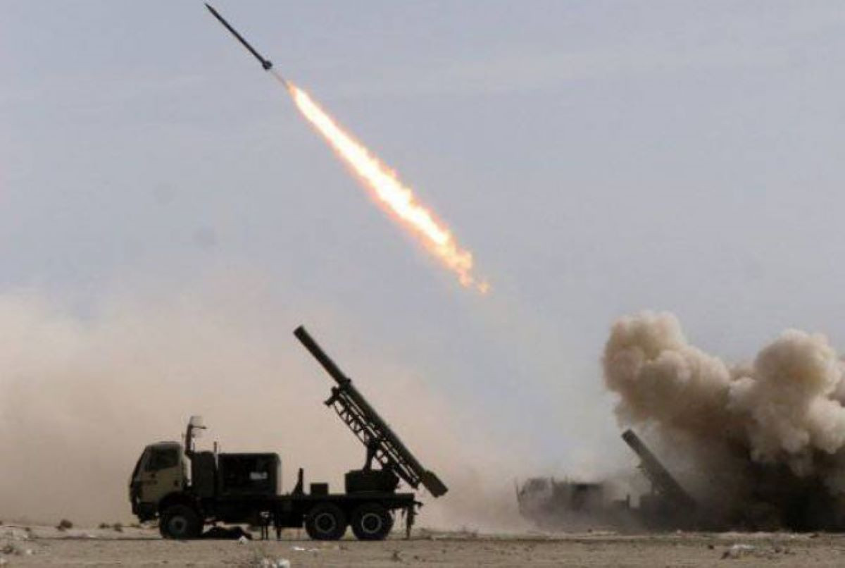 Fajr 5 MLRS Iran.jpg