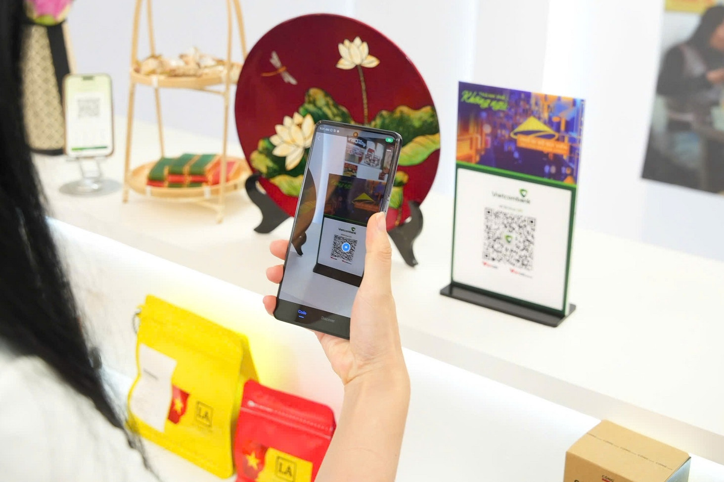 Khách Trung Quốc đến Việt Nam có thể thanh toán bằng Nhân dân tệ trên ví Alipay