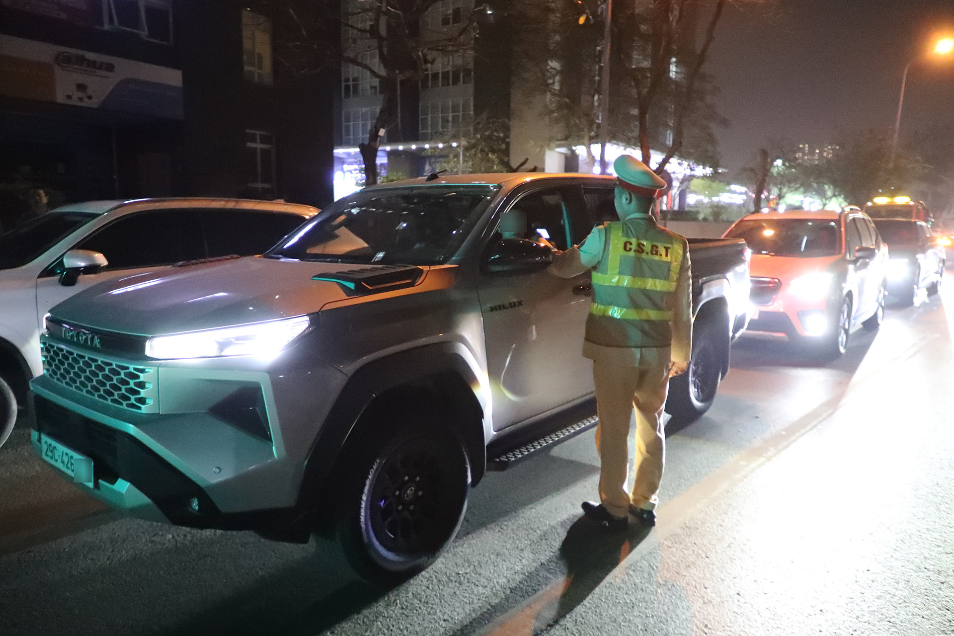 Cục CSGT giải đáp thắc mắc về 'ô tô bán tải' và căn cứ quản lý của CSGT